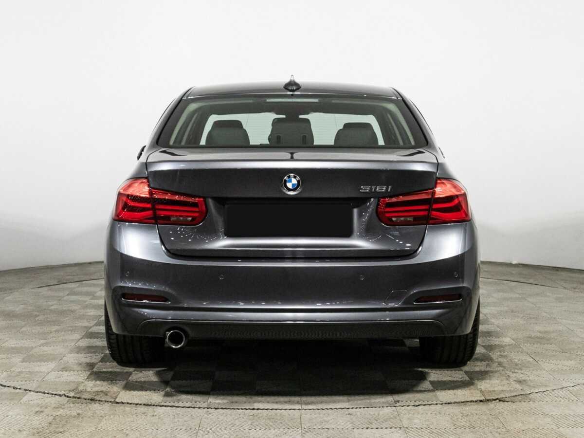 BMW 3 серии с пробегом — 2018 год. Фото: #5