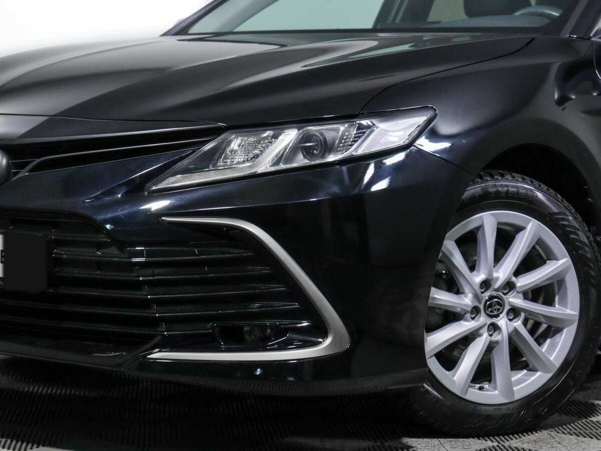 Toyota Camry с пробегом — 2021 год. Фото: #13