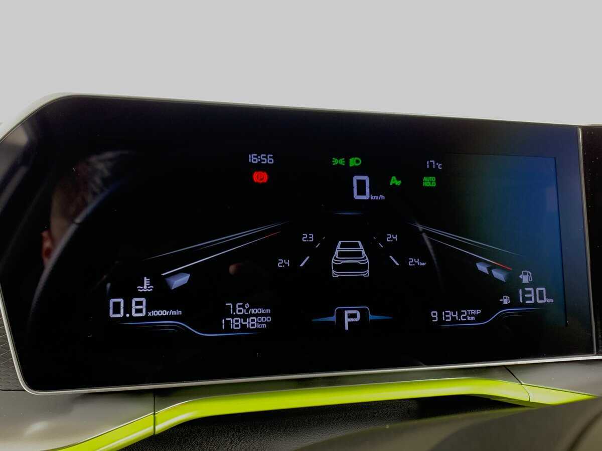 Geely Coolray с пробегом — 2023 год. Фото: #14