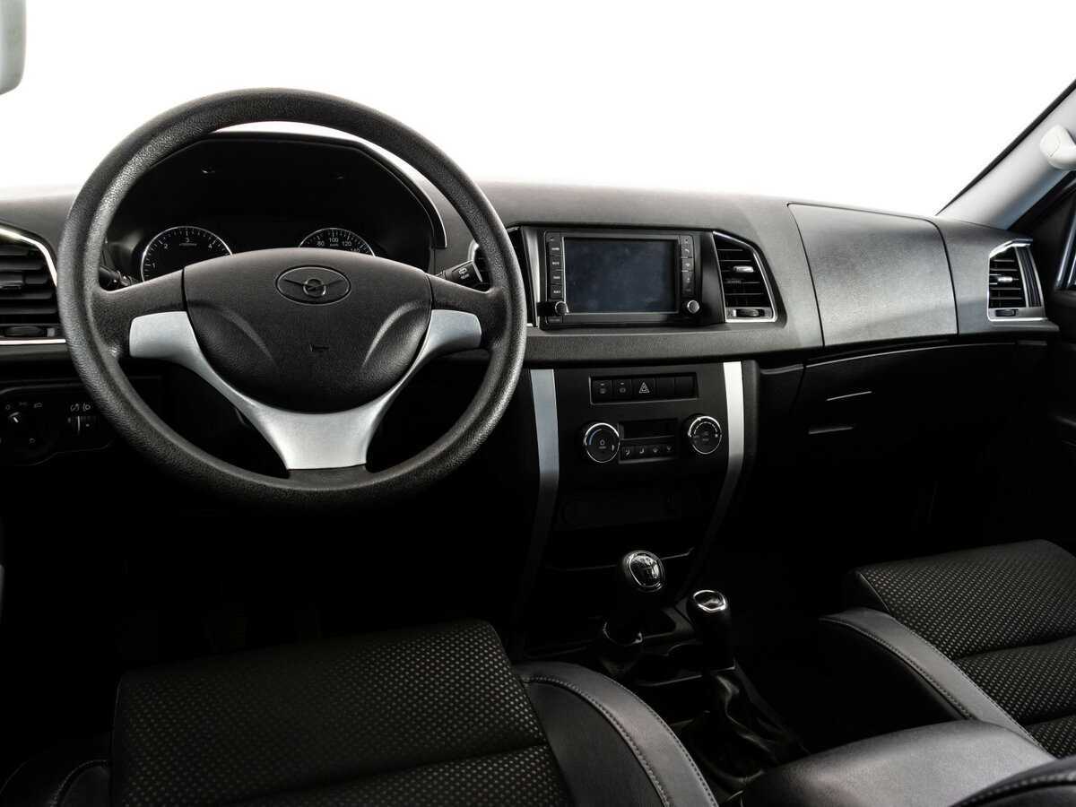 УАЗ Patriot с пробегом — 2023 год. Фото: #8