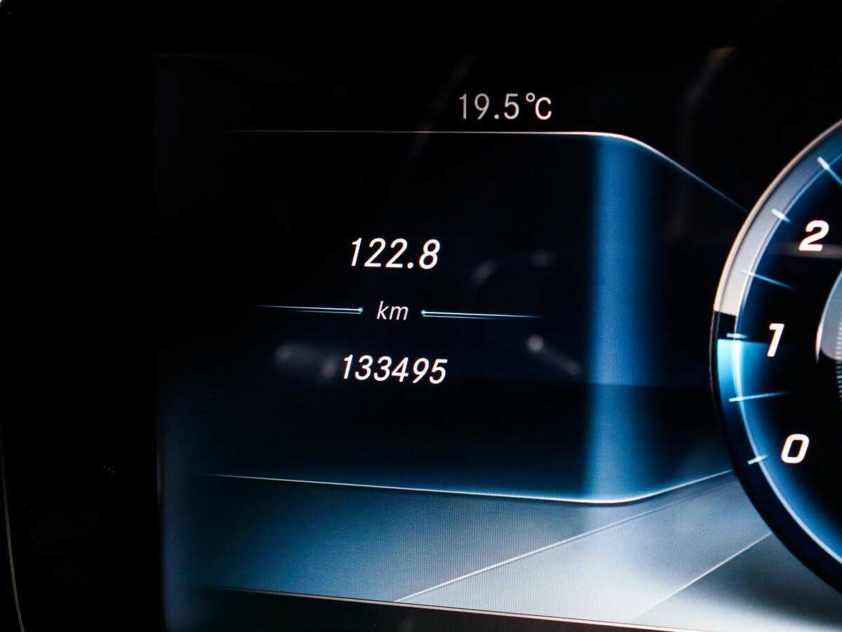 Mercedes-Benz E-Класс с пробегом — 2016 год. Фото: #7