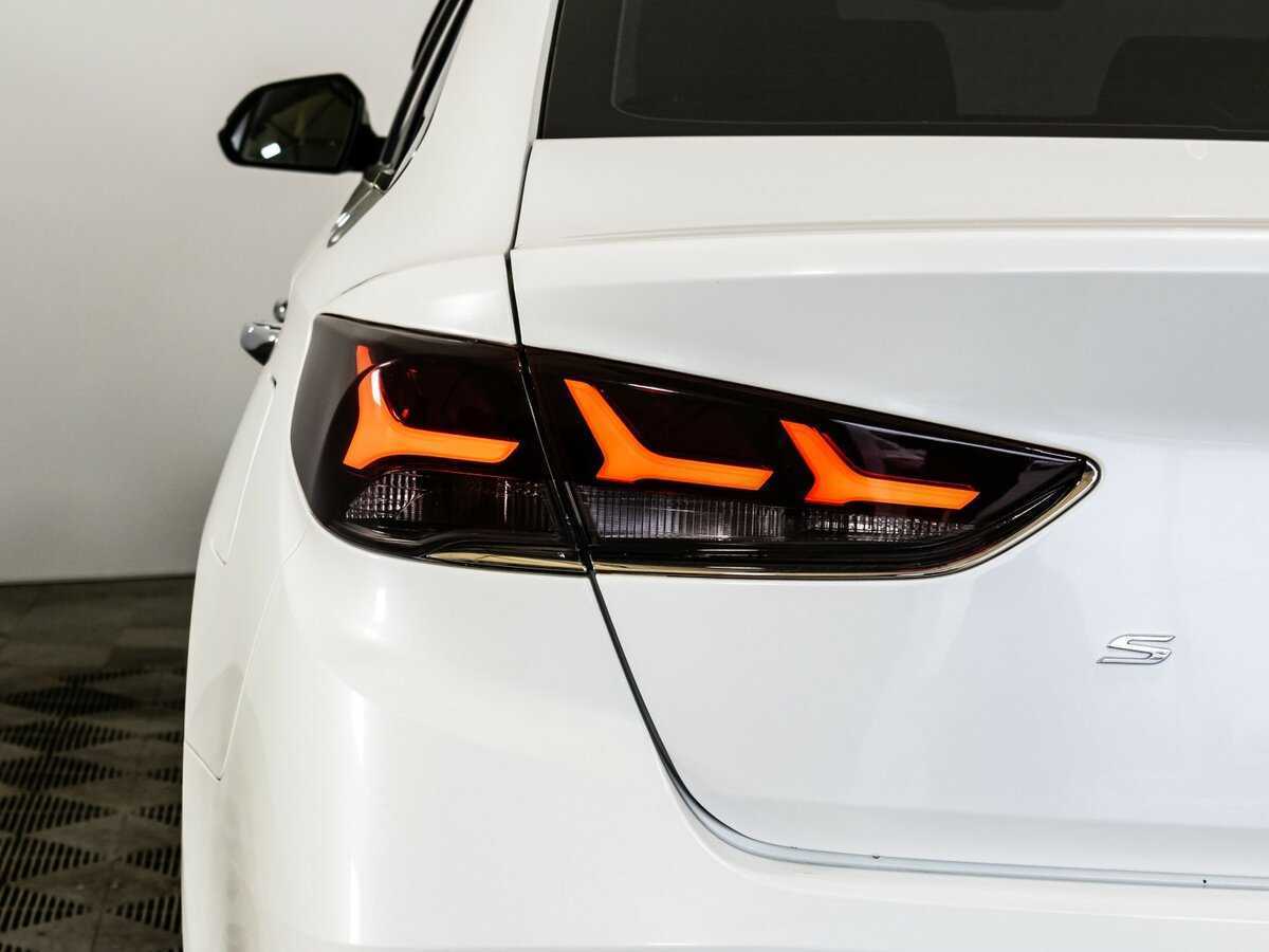 Hyundai Sonata с пробегом — 2018 год. Фото: #15