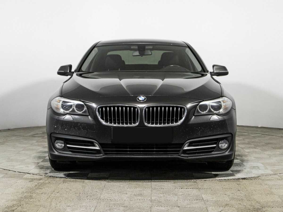 BMW 5 серии с пробегом — 2016 год. Фото: #1
