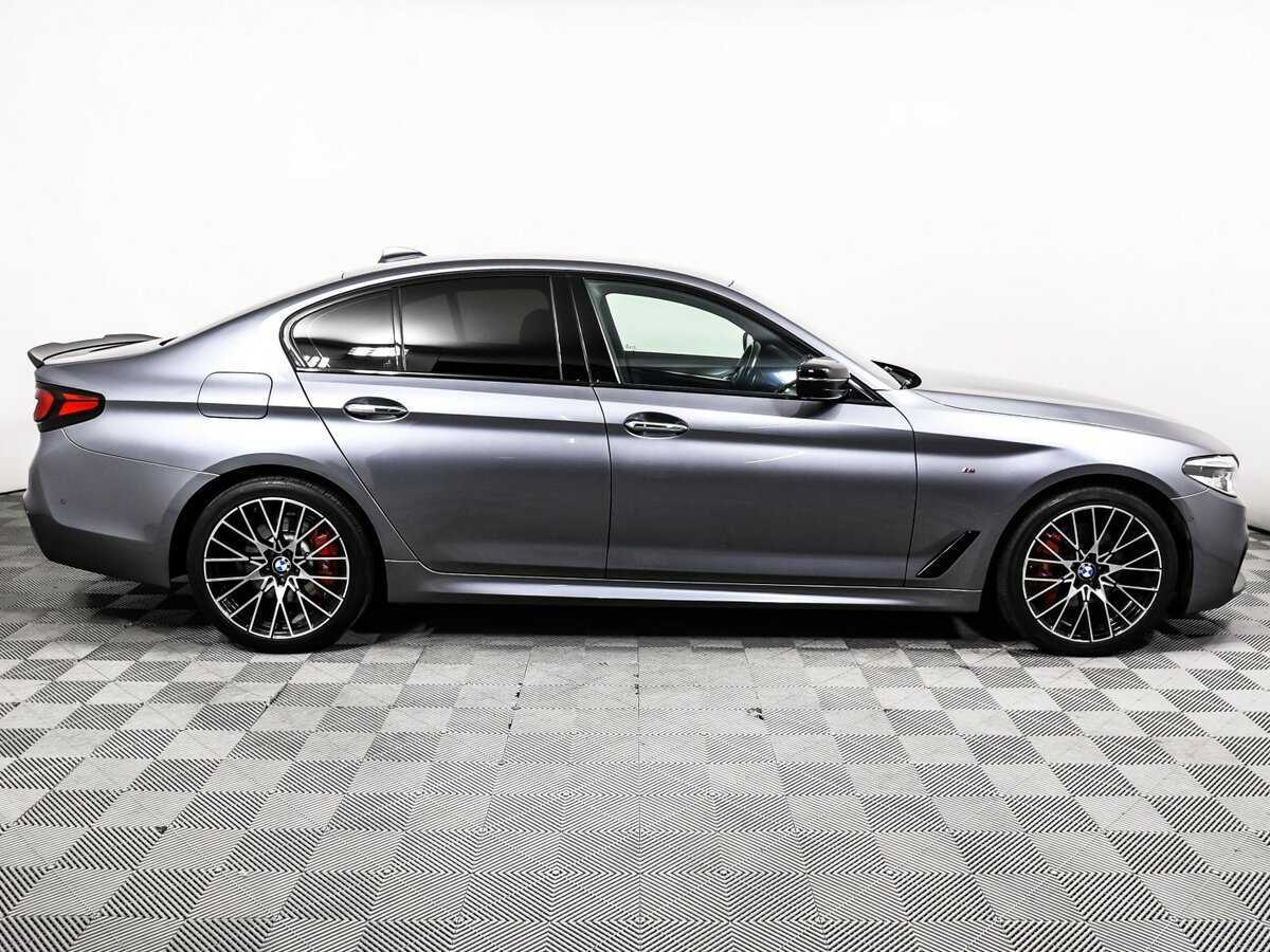 BMW 5 серии с пробегом — 2018 год. Фото: #3