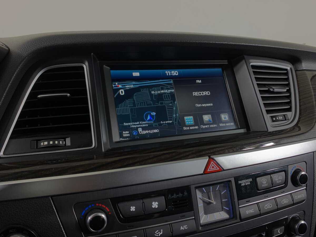 Hyundai Genesis с пробегом — 2016 год. Фото: #15