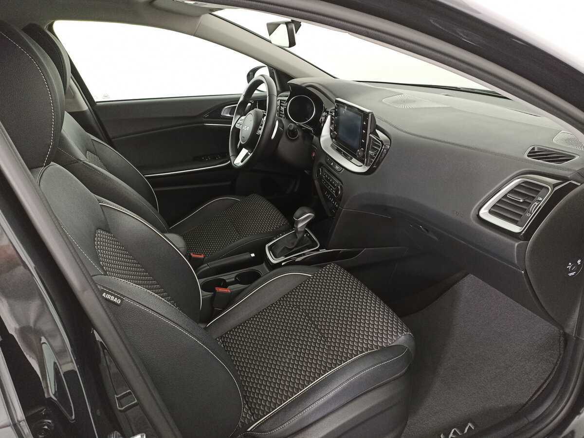 Kia Ceed с пробегом — 2022 год. Фото: #10