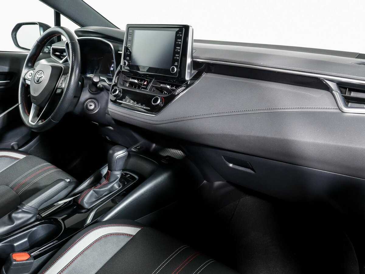 Toyota Corolla с пробегом — 2021 год. Фото: #5