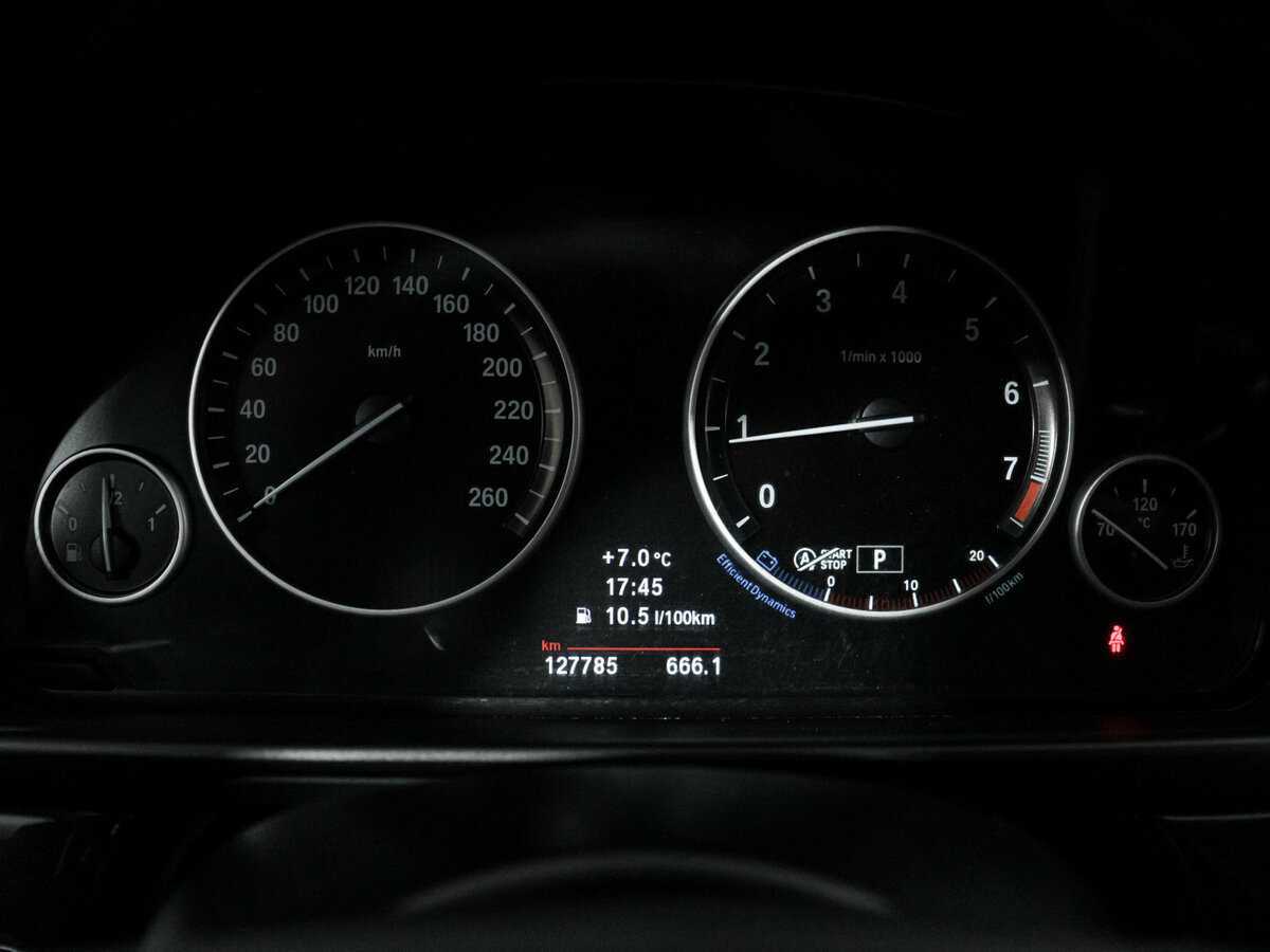 BMW 5 серии с пробегом — 2013 год. Фото: #9