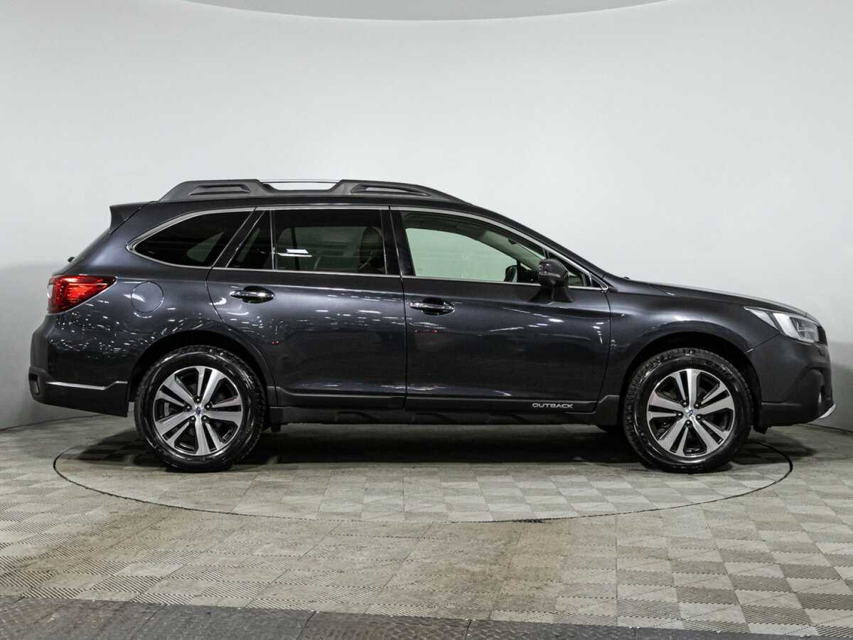 Subaru Outback с пробегом — 2018 год. Фото: #3