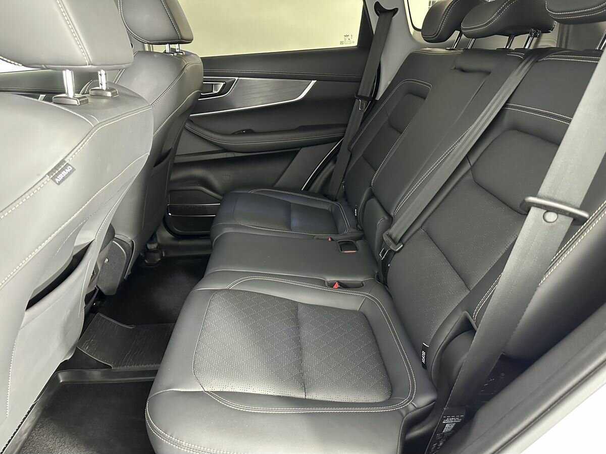 Chery Tiggo 8 с пробегом — 2023 год. Фото: #18