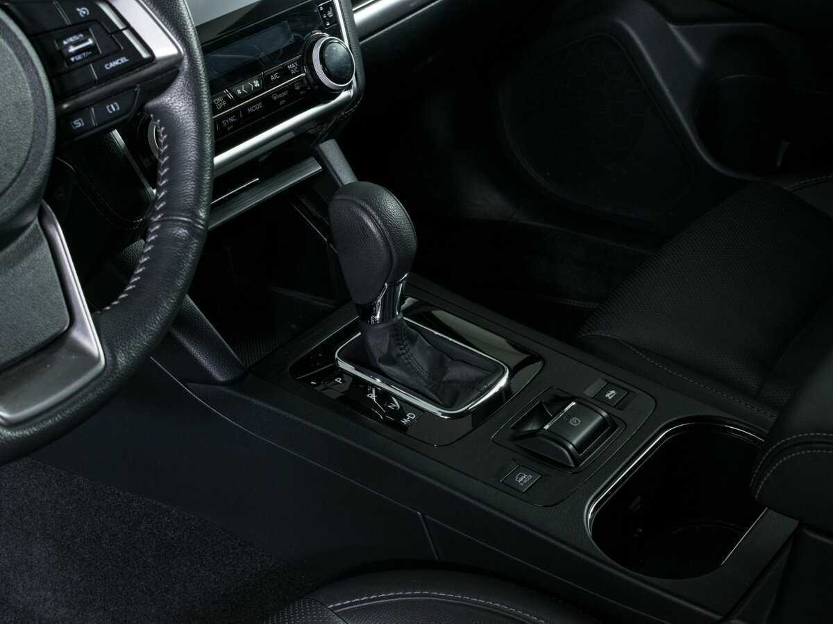 Subaru Outback с пробегом — 2018 год. Фото: #14