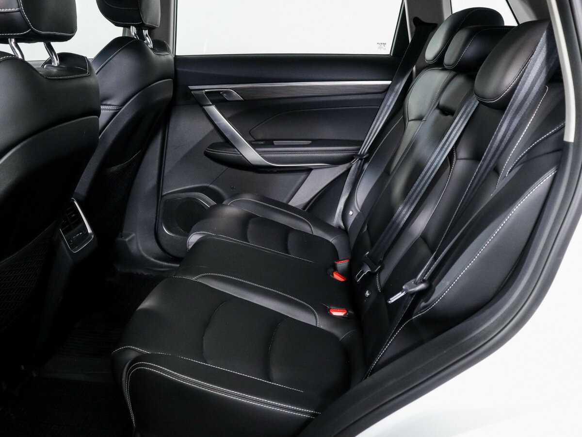 Geely Atlas Pro с пробегом — 2023 год. Фото: #9