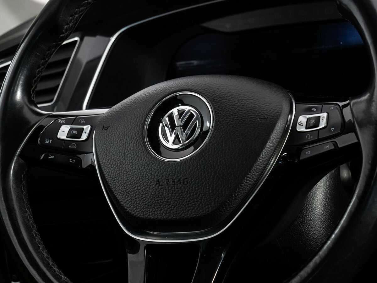 Volkswagen Tiguan с пробегом — 2018 год. Фото: #12