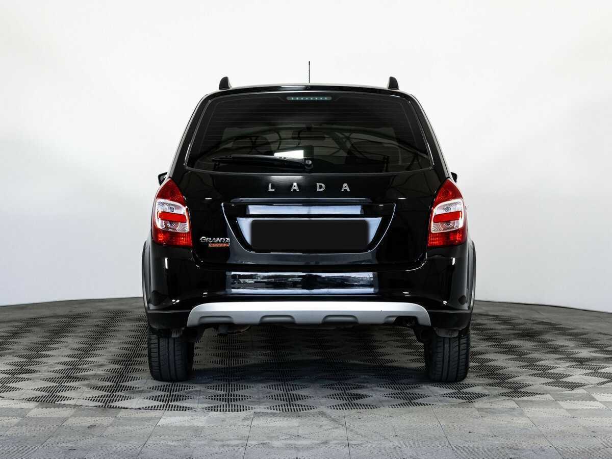 Lada (ВАЗ) Granta с пробегом — 2023 год. Фото: #4