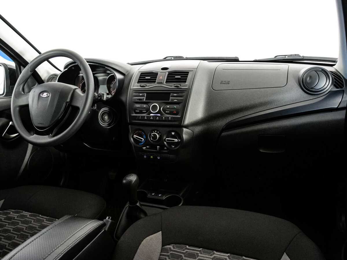 Lada (ВАЗ) Granta с пробегом — 2023 год. Фото: #6