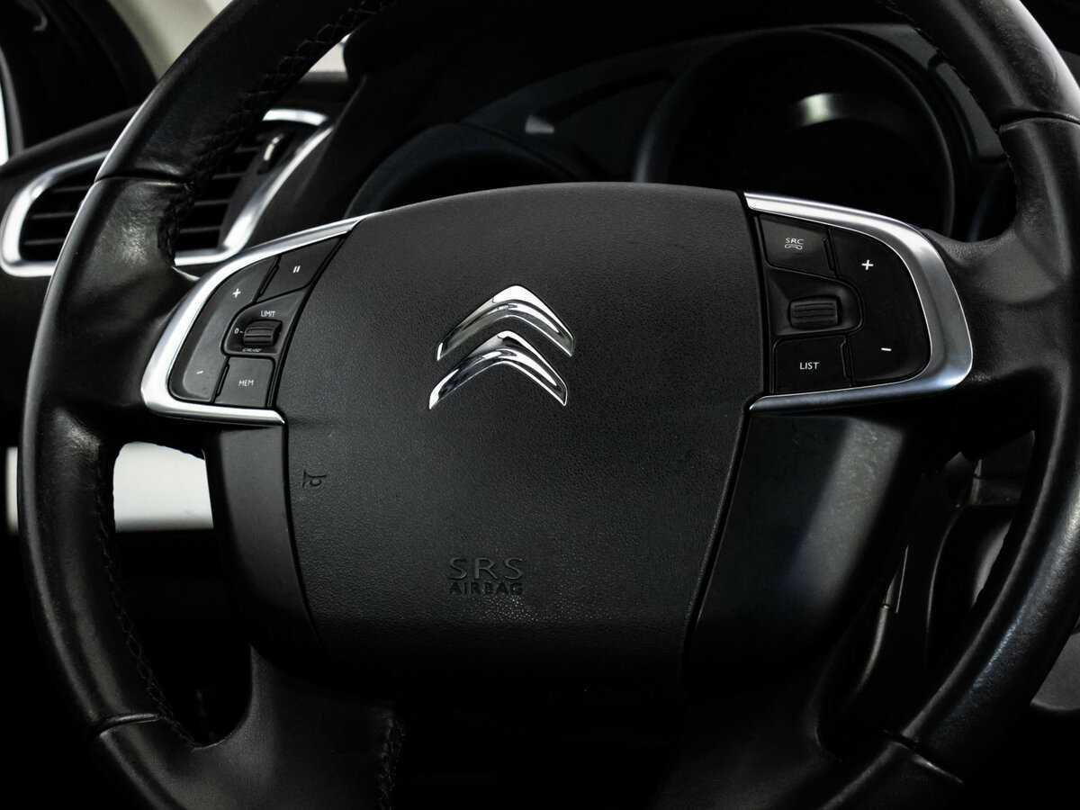 Citroen C4 с пробегом — 2016 год. Фото: #11