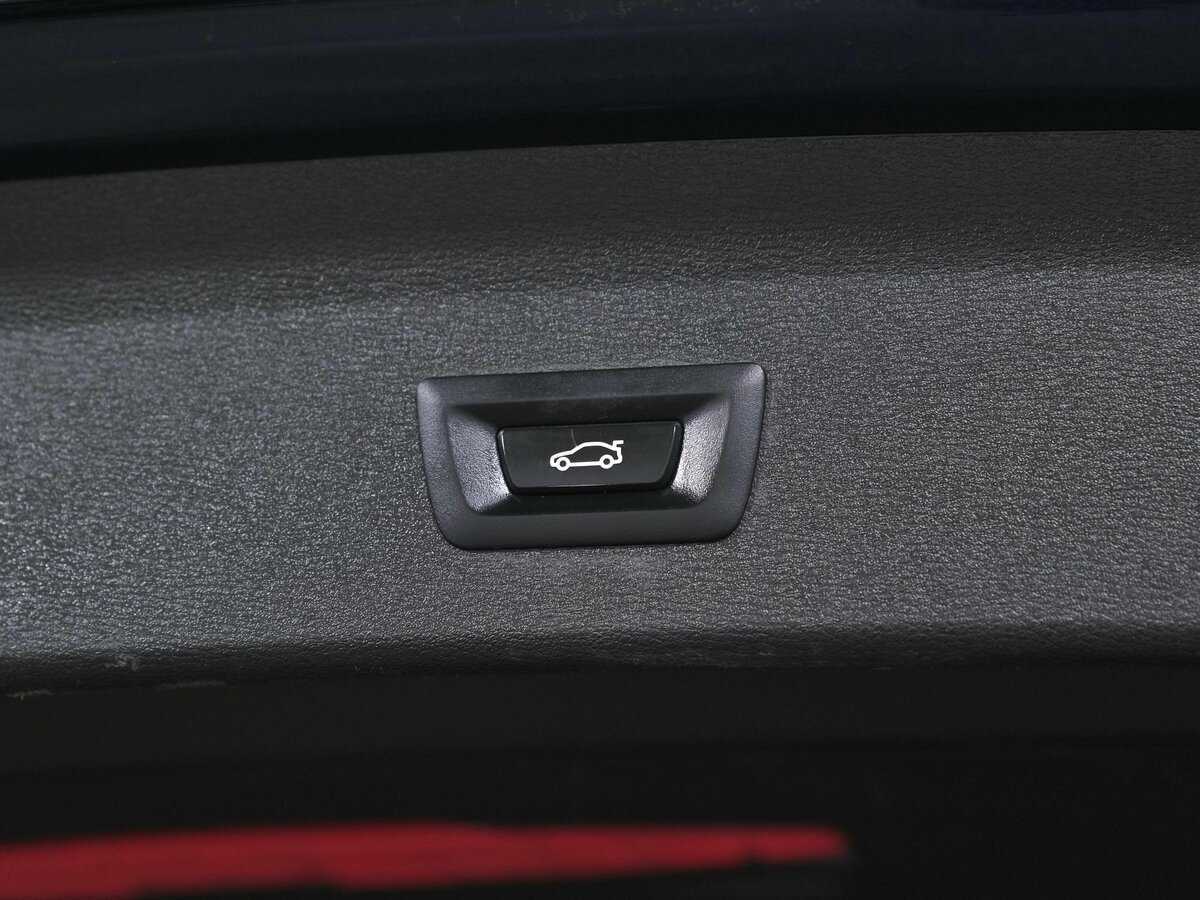 BMW X1 с пробегом — 2019 год. Фото: #19