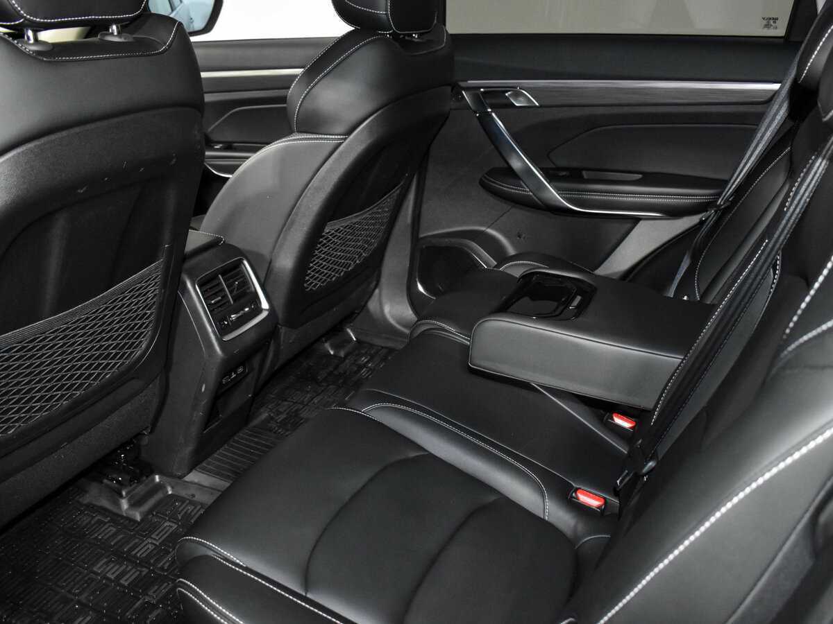 Geely Atlas Pro с пробегом — 2022 год. Фото: #11