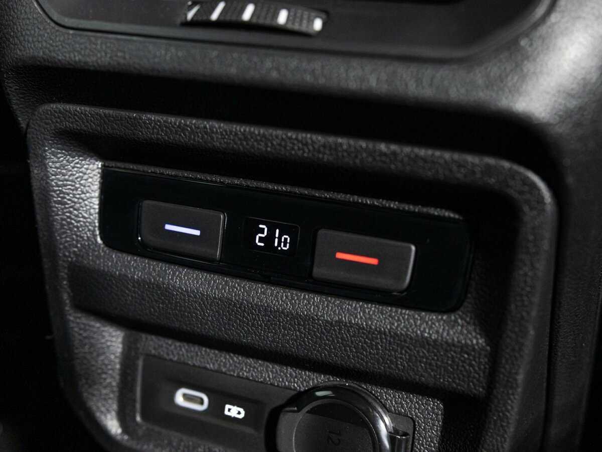 Volkswagen Tiguan с пробегом — 2020 год. Фото: #20