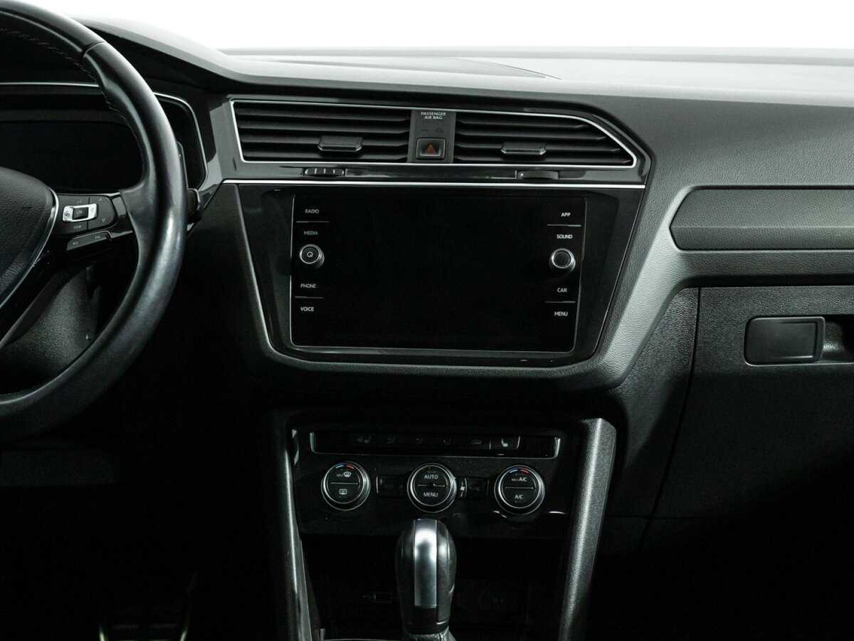Volkswagen Tiguan с пробегом — 2020 год. Фото: #13