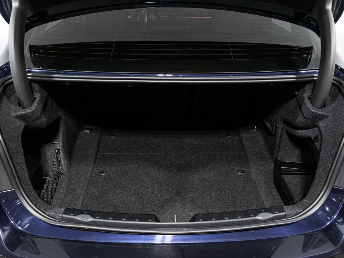 BMW 3 серии с пробегом — 2015 год. Фото: #14