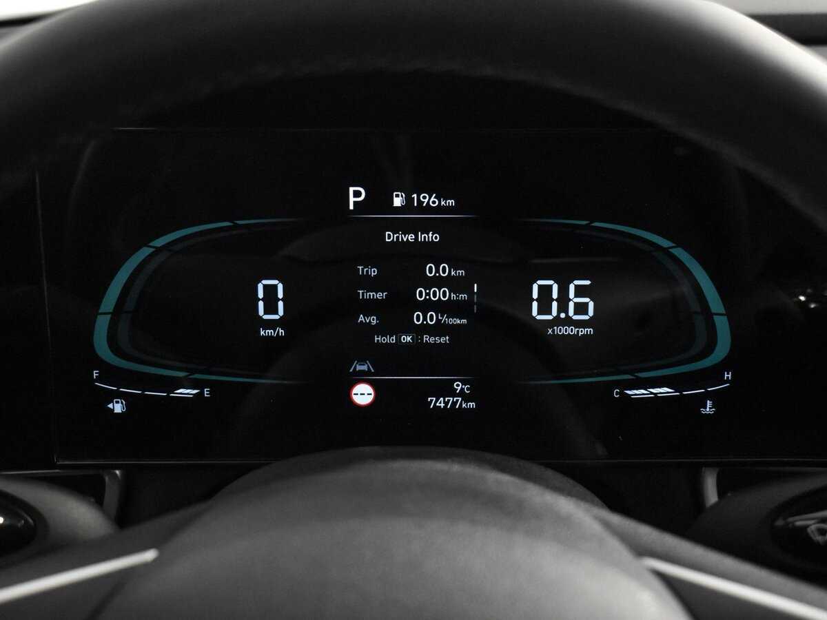 Hyundai Elantra с пробегом — 2023 год. Фото: #21