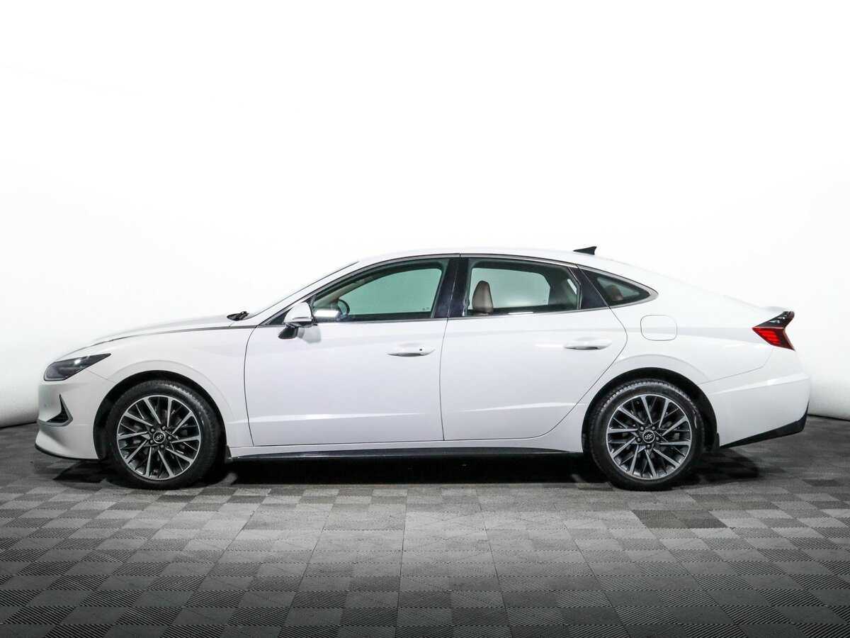 Hyundai Sonata с пробегом — 2020 год. Фото: #7