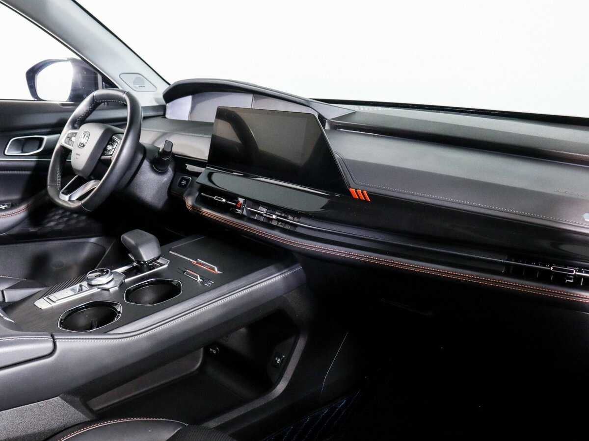 Changan UNI-K с пробегом — 2023 год. Фото: #8