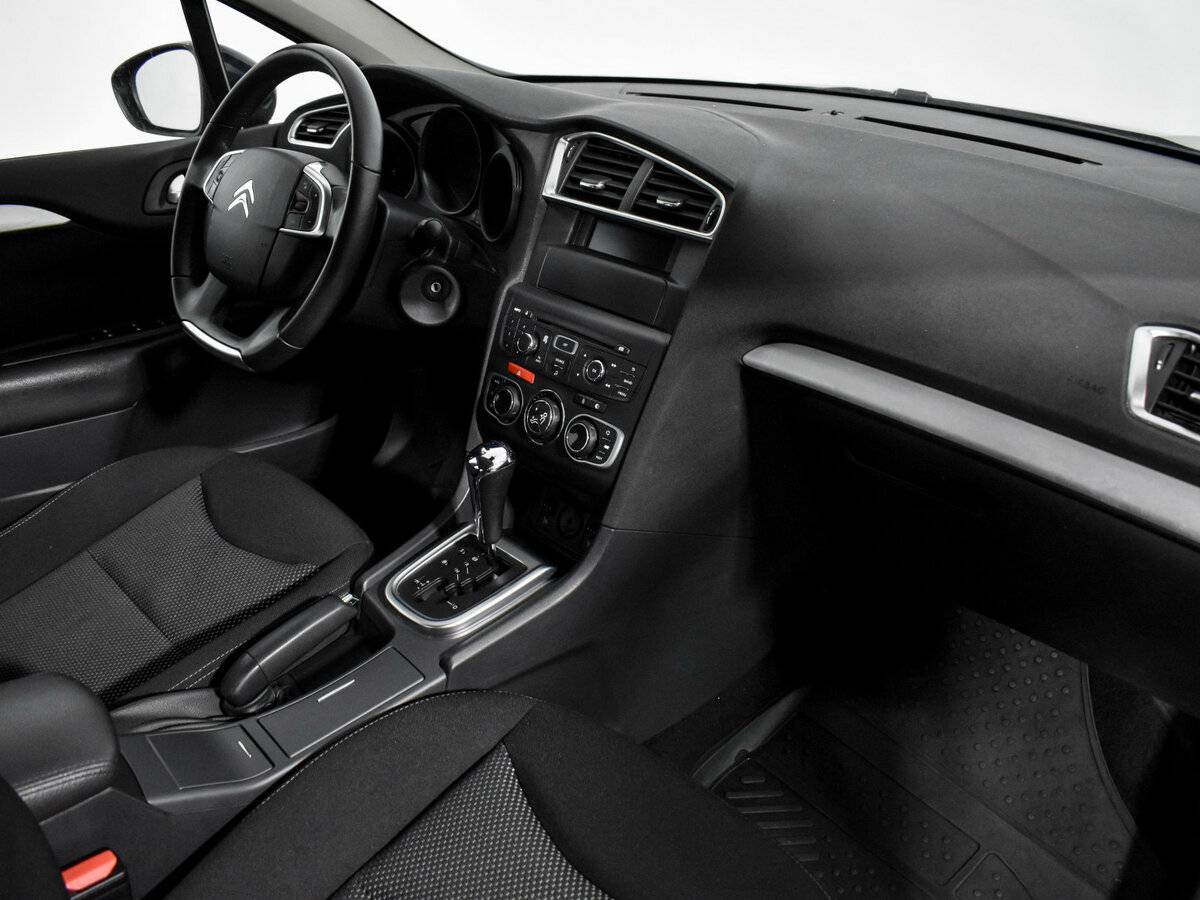 Citroen C4 с пробегом — 2013 год. Фото: #11