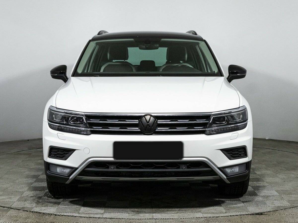 Volkswagen Tiguan с пробегом — 2018 год. Фото: #1