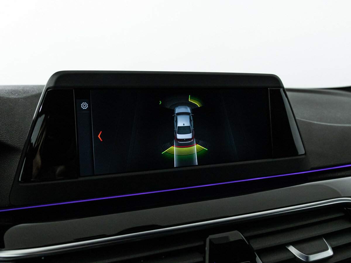 BMW 5 серии с пробегом — 2017 год. Фото: #17