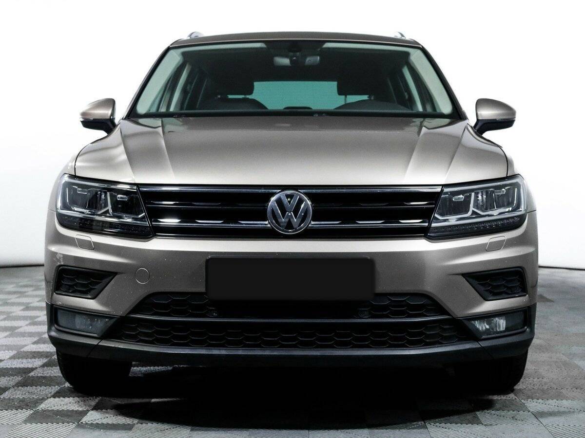 Volkswagen Tiguan с пробегом — 2017 год. Фото: #1