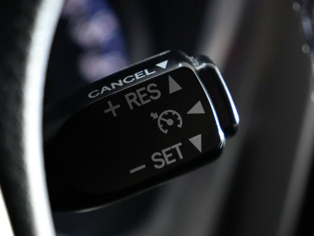 Toyota RAV4 с пробегом — 2017 год. Фото: #21