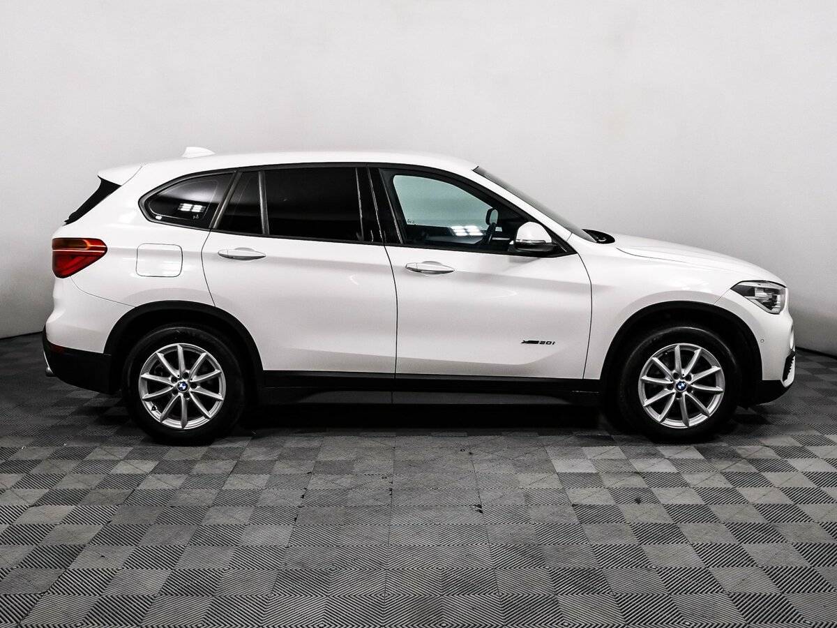 BMW X1 с пробегом — 2016 год. Фото: #3