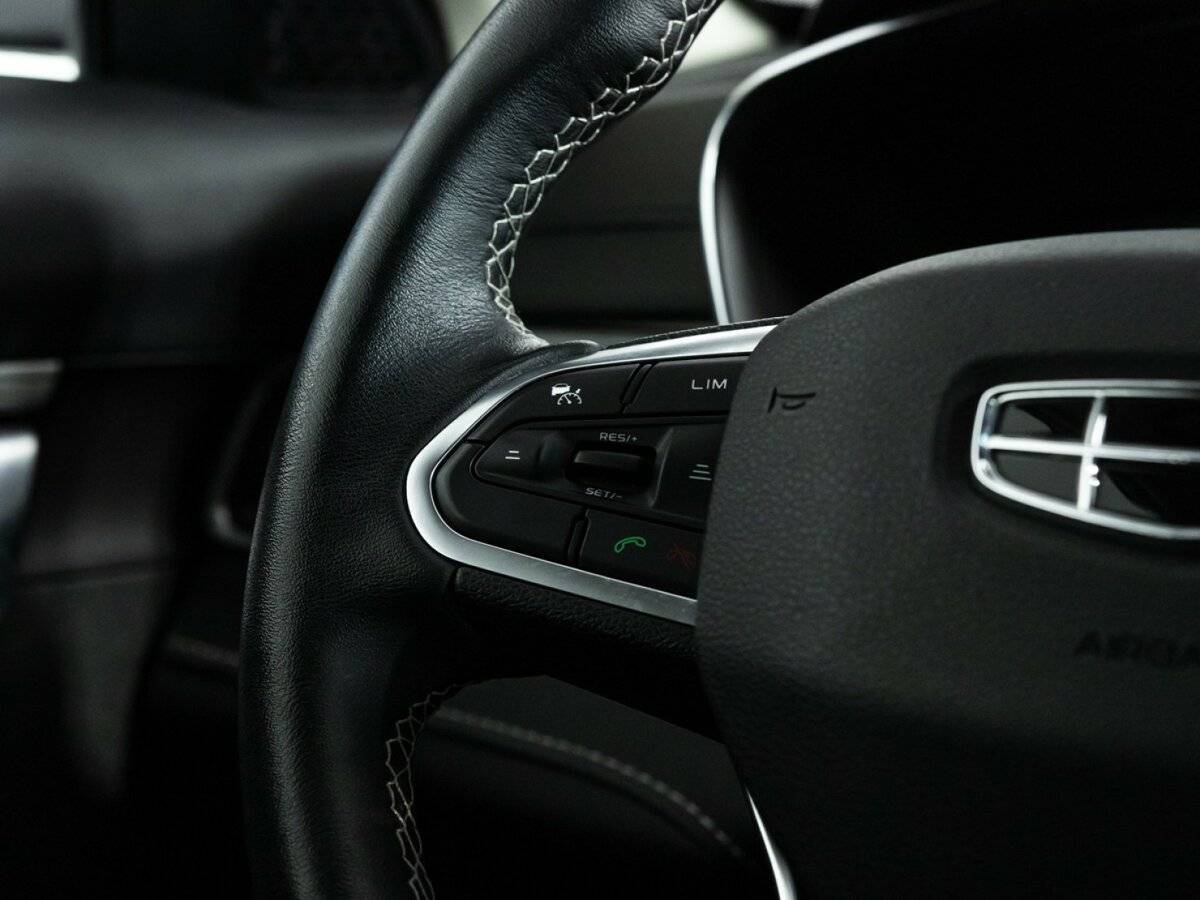 Geely Atlas Pro с пробегом — 2022 год. Фото: #24