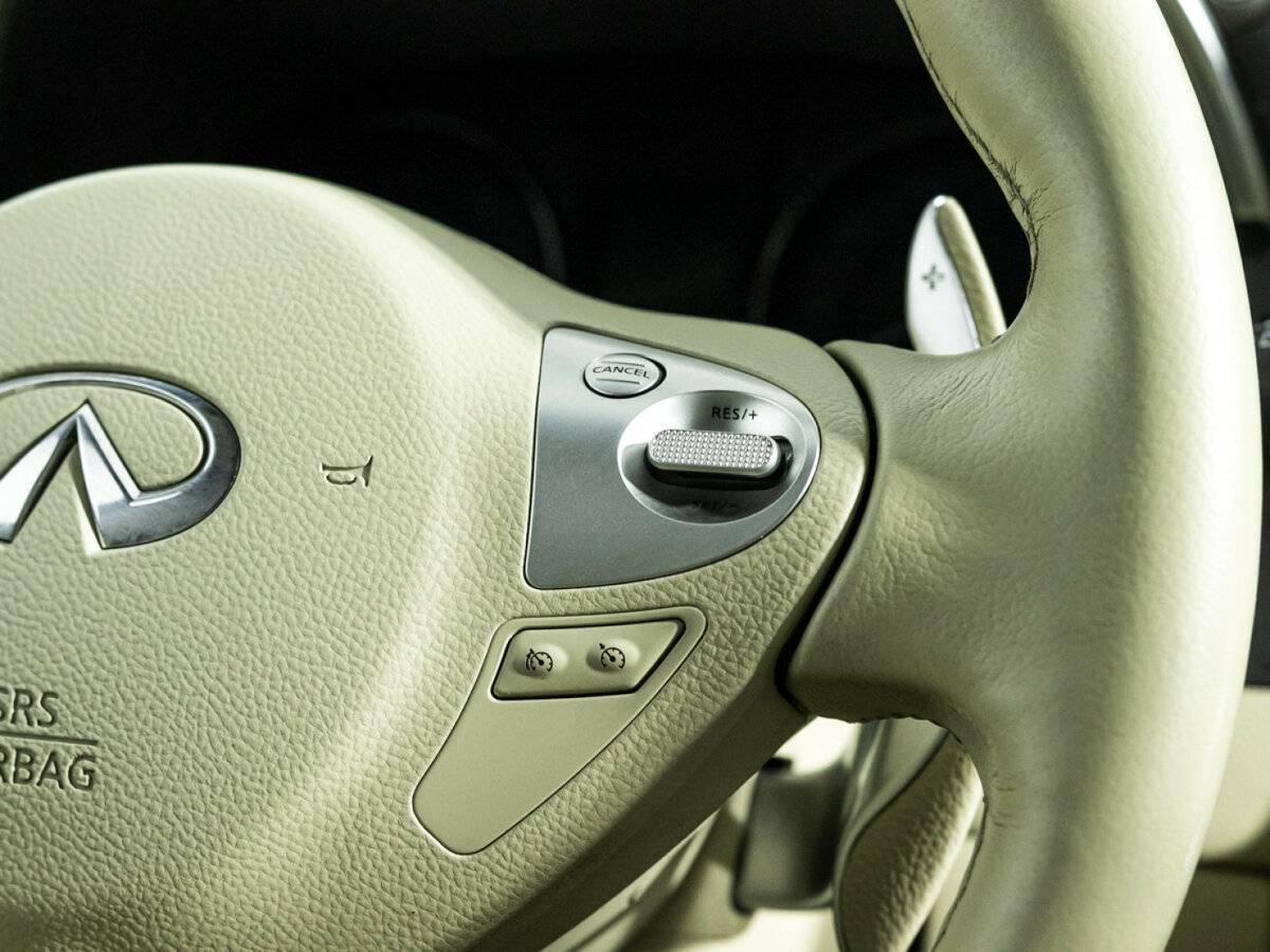 Infiniti FX с пробегом — 2012 год. Фото: #23