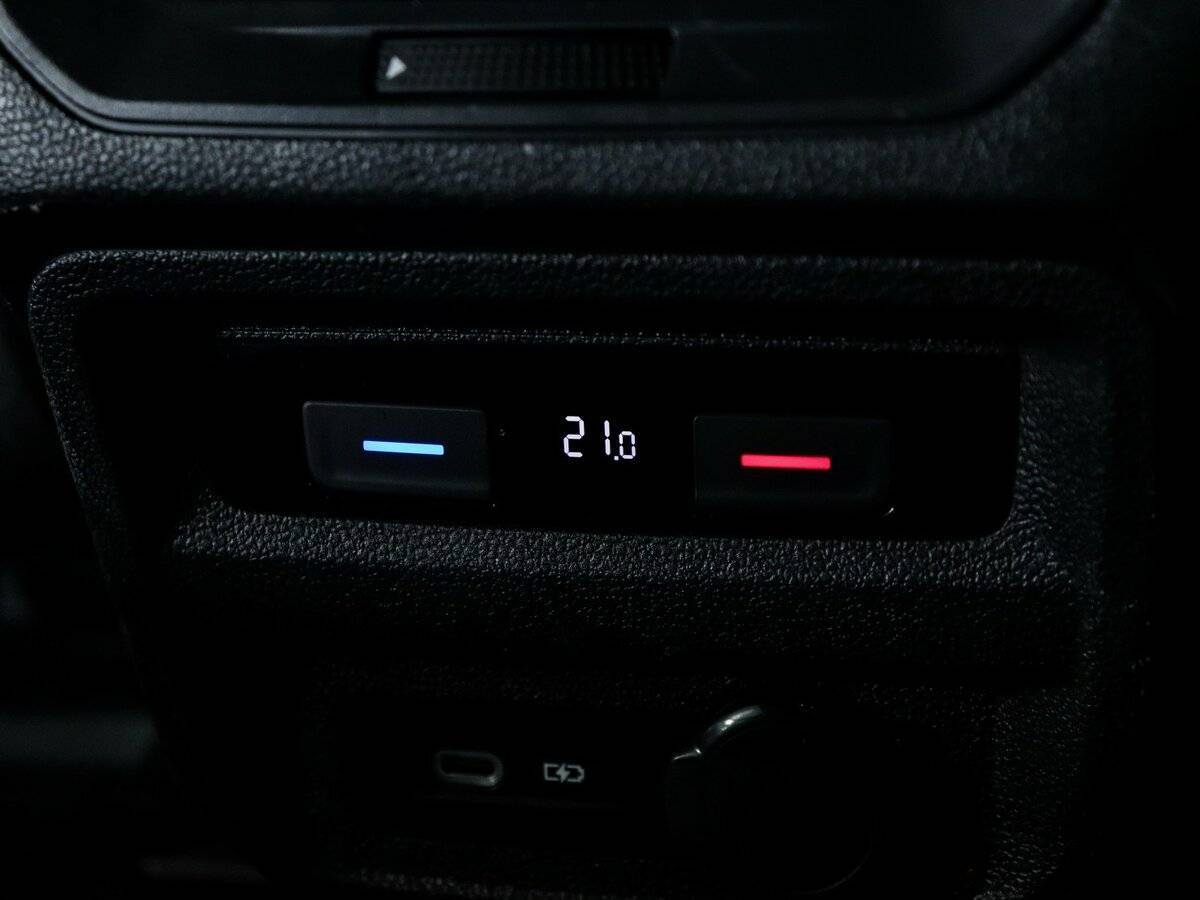 Volkswagen Tiguan с пробегом — 2021 год. Фото: #15