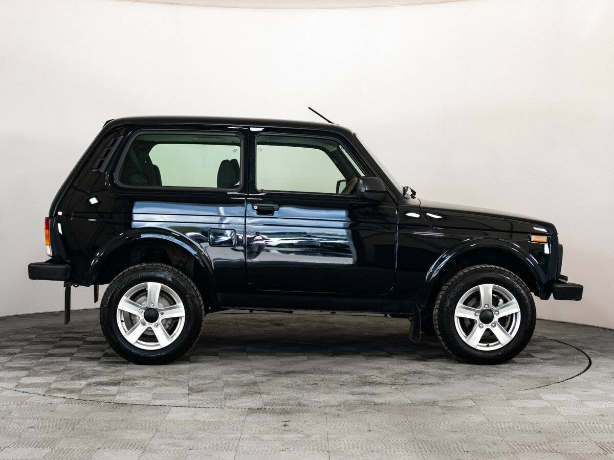 Lada (ВАЗ) Niva Legend с пробегом — 2024 год. Фото: #3