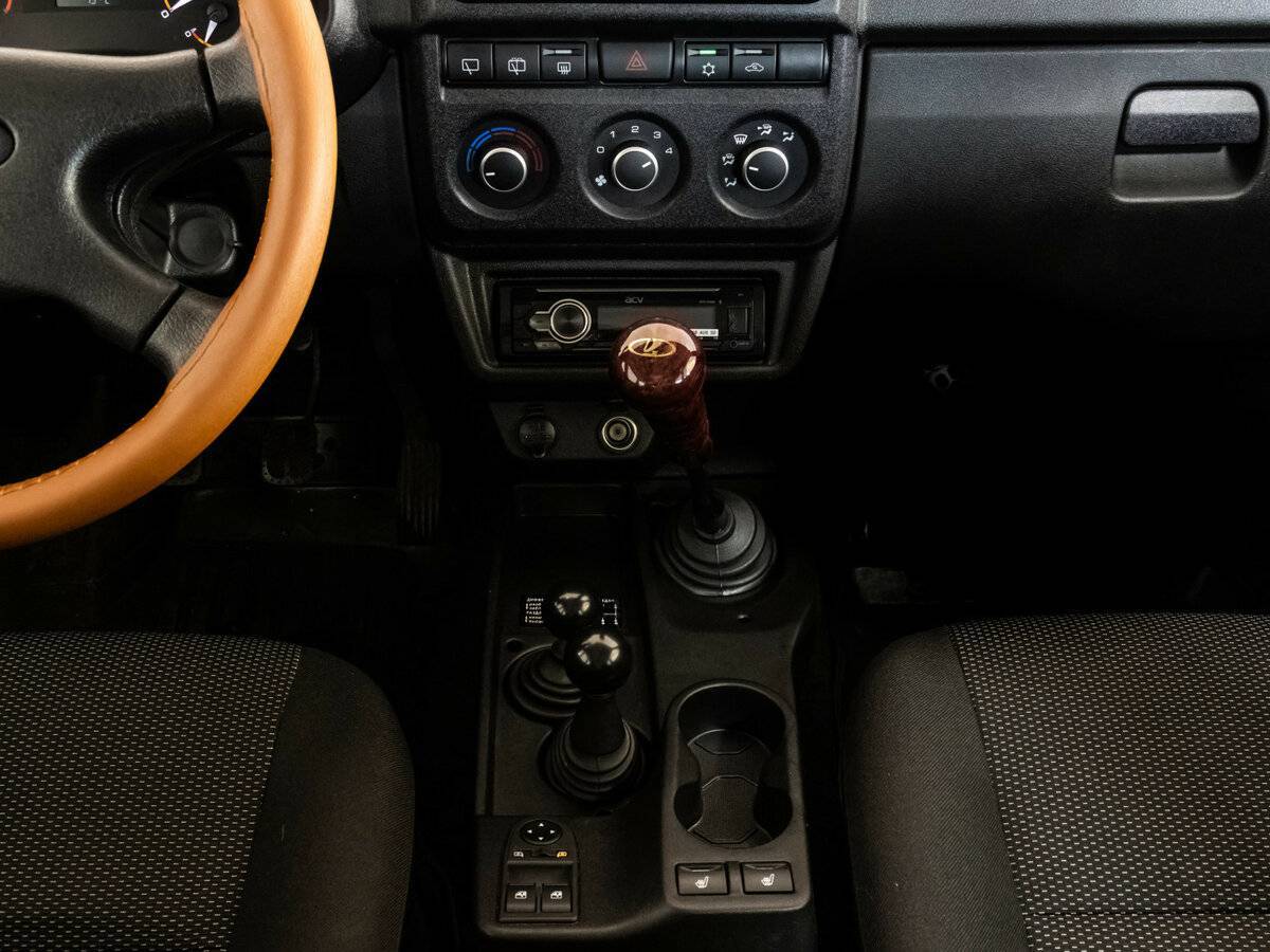 Lada (ВАЗ) Niva Legend с пробегом — 2024 год. Фото: #11