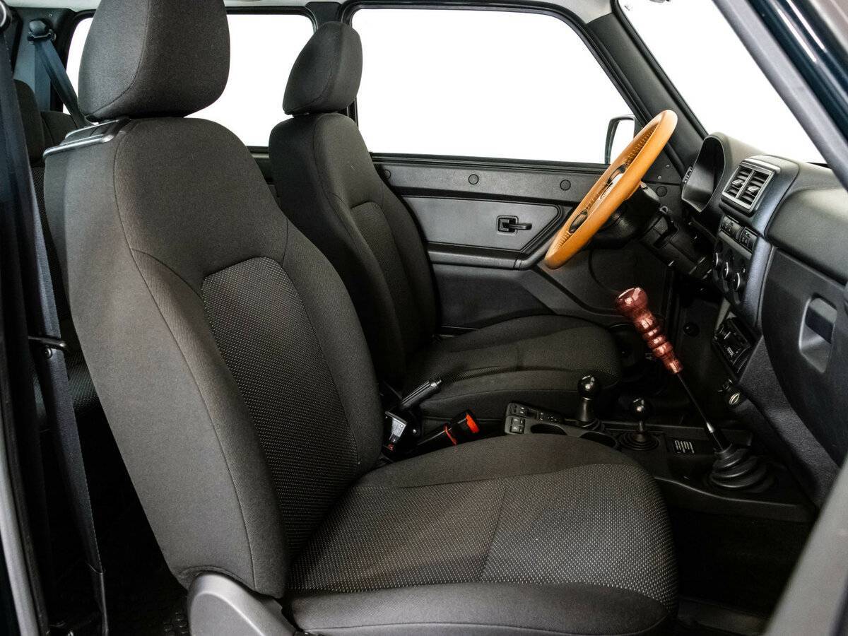 Lada (ВАЗ) Niva Legend с пробегом — 2024 год. Фото: #12