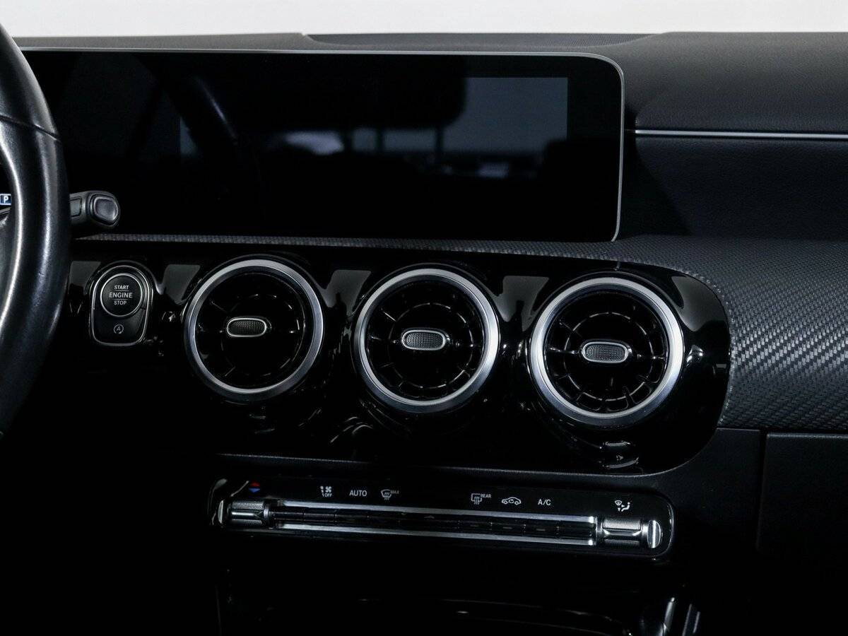 Mercedes-Benz CLA с пробегом — 2019 год. Фото: #12