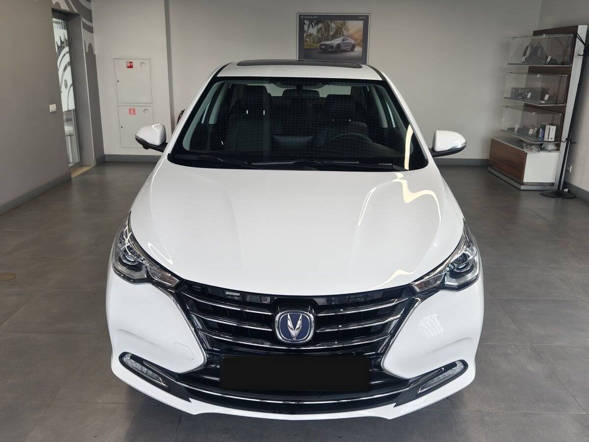 Changan Alsvin с пробегом — 2024 год. Фото: #1