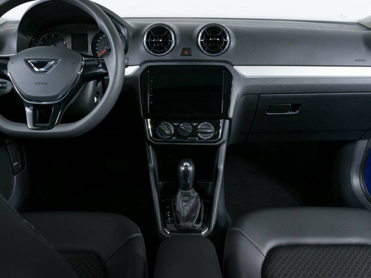 Jetta VA3 с пробегом — 2023 год. Фото: #8