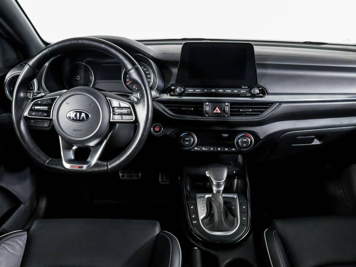 Kia Cerato с пробегом — 2020 год. Фото: #8