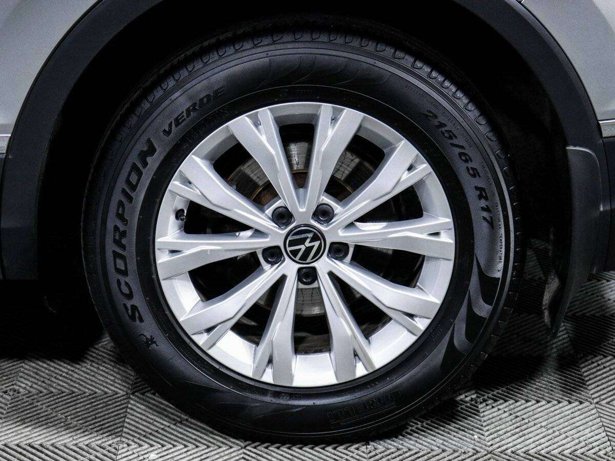 Volkswagen Tiguan с пробегом — 2021 год. Фото: #10