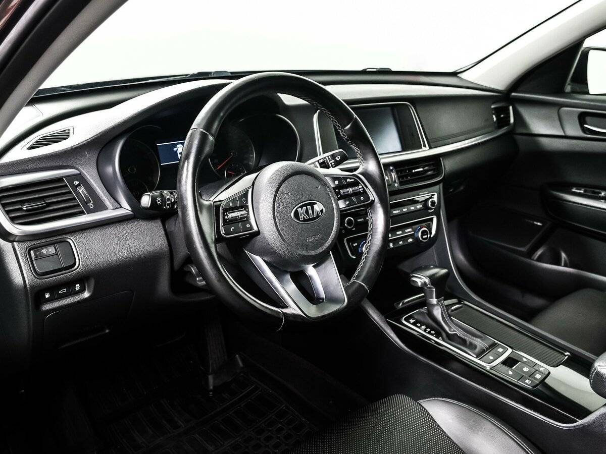 Kia Optima с пробегом — 2018 год. Фото: #12
