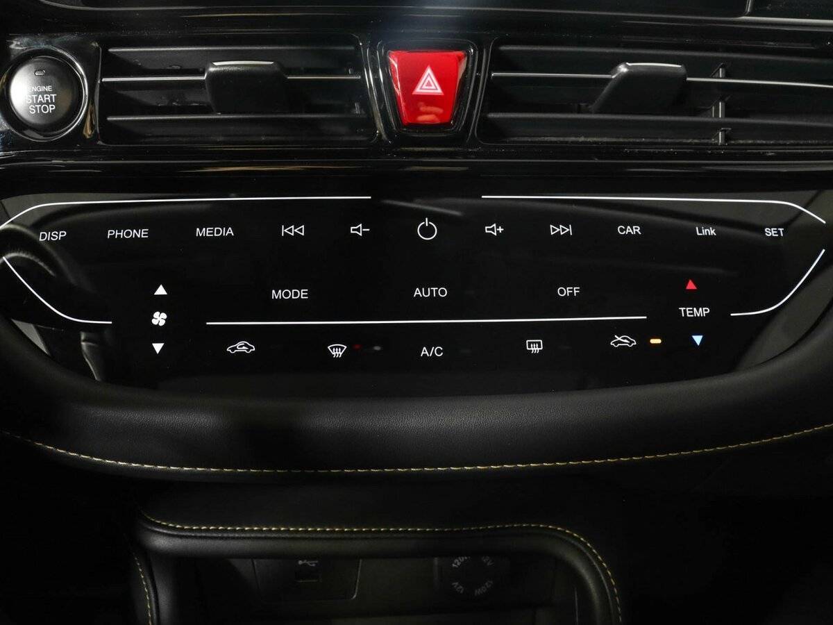 Москвич 3 с пробегом — 2023 год. Фото: #18