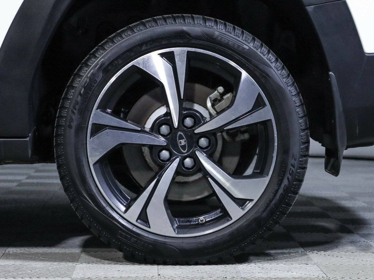 Москвич 3 с пробегом — 2023 год. Фото: #14