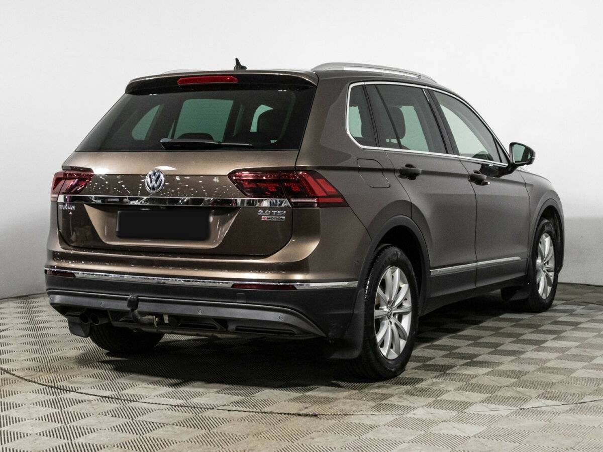 Volkswagen Tiguan с пробегом — 2017 год. Фото: #4
