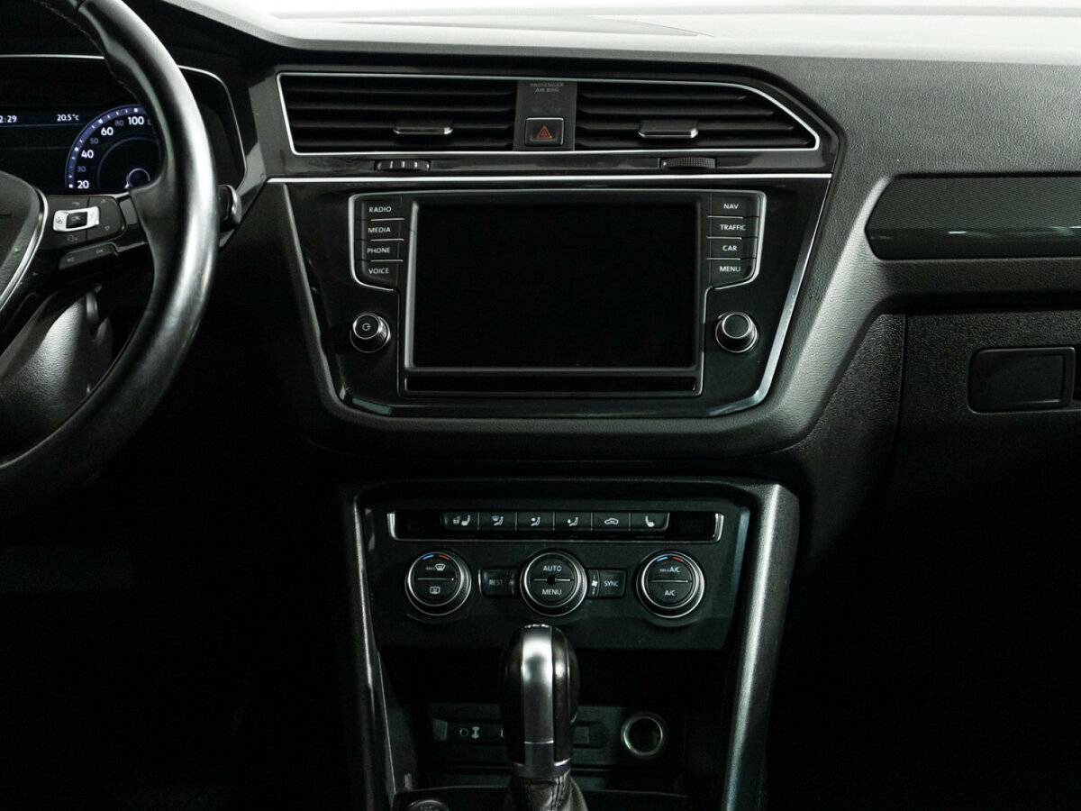 Volkswagen Tiguan с пробегом — 2017 год. Фото: #13
